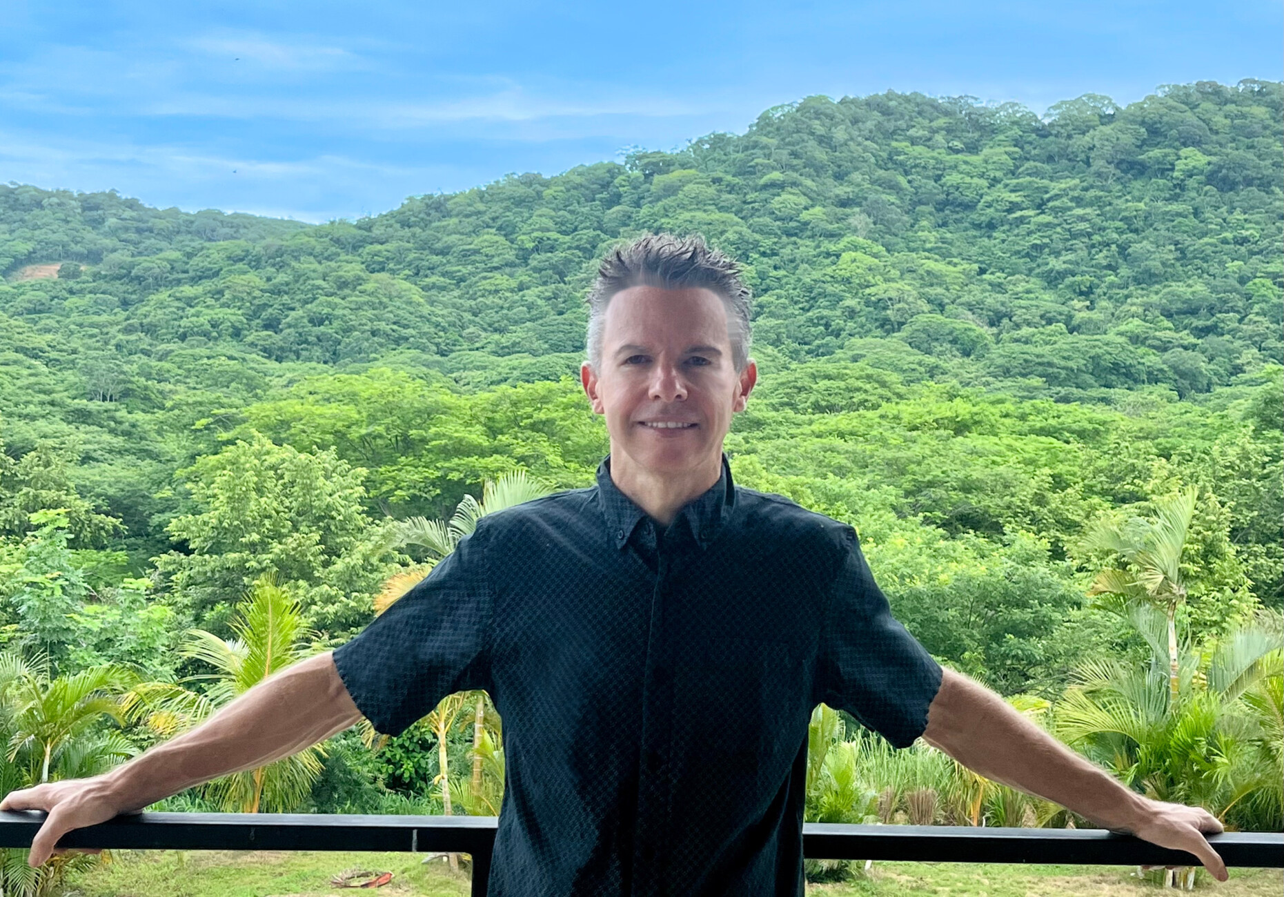 Photo of Primal Reset Coach, Matt Henderson against a jungle backdrop